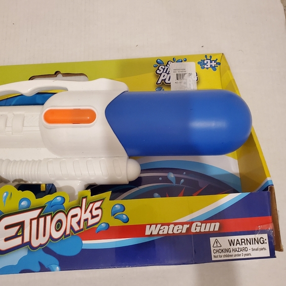 Hunson Wetworks Water Gun Pump Action New - Picture 4 of 6